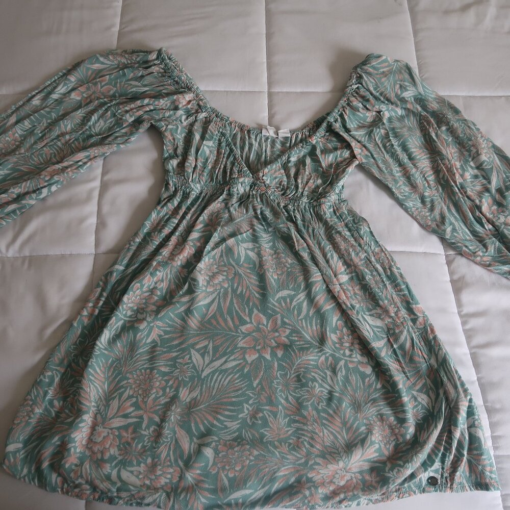 Roxy blue and pink long sleeve summer dress